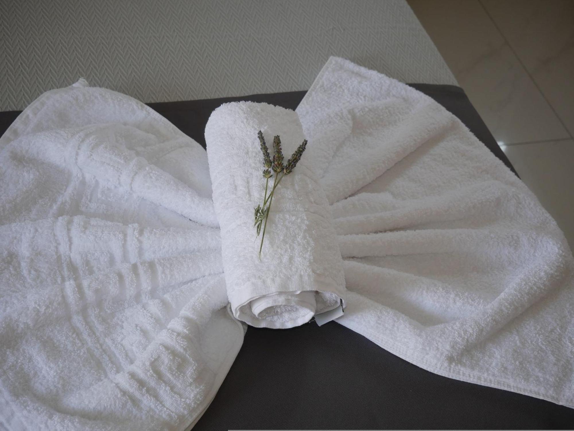 Erotokritos Studios Agia Marina 外观 照片
