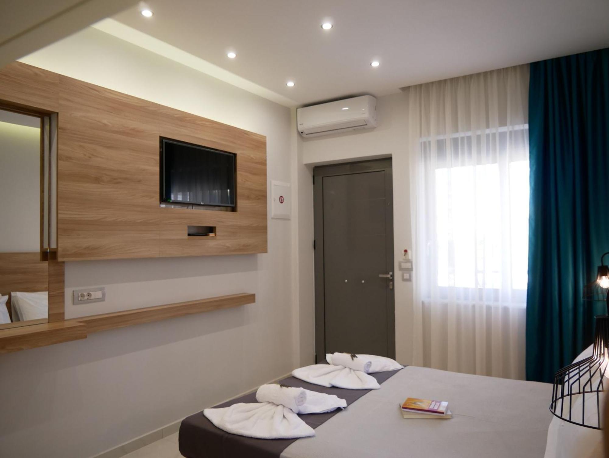 Erotokritos Studios Agia Marina 外观 照片
